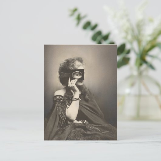 謎の仮面の女性カスティリオーネ シーズンポストカード (スタンド正面)