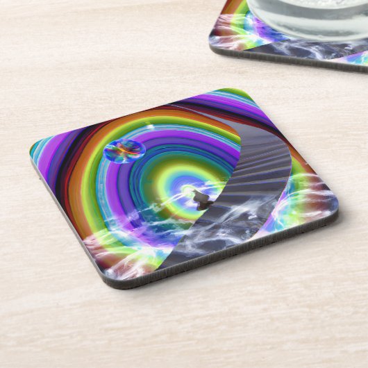 謎の姿が次元間配列で コースター (左側)