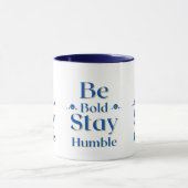 謙虚はっきりしたな態度を取り続ける マグカップ (中央)