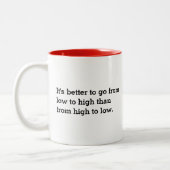 謙遜してキリスト教のボスになる ツートーンマグカップ (左)