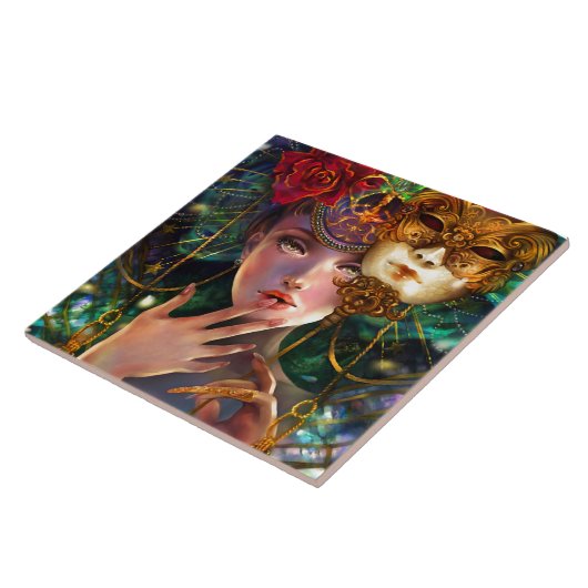 謝肉祭のファンシーで超現実的な仮面舞踏会のマスクの女の子の芸術 タイル (側面)