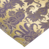 謝肉祭の紫色の仮面舞踏会はフェイクな金ゴールドを覆います テーブルクロス (アングル)