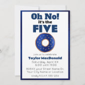 警おもしろい察ドーナツ50誕生日 招待状 (正面)