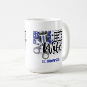 警パーソナライズされた察の妻バッジ国旗のブルーライン コーヒーマグカップ (正面右)