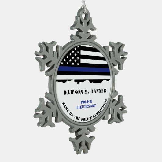 警パーソナライズされた察官の細いブルーライン国旗 スノーフレークピューターオーナメント (左)