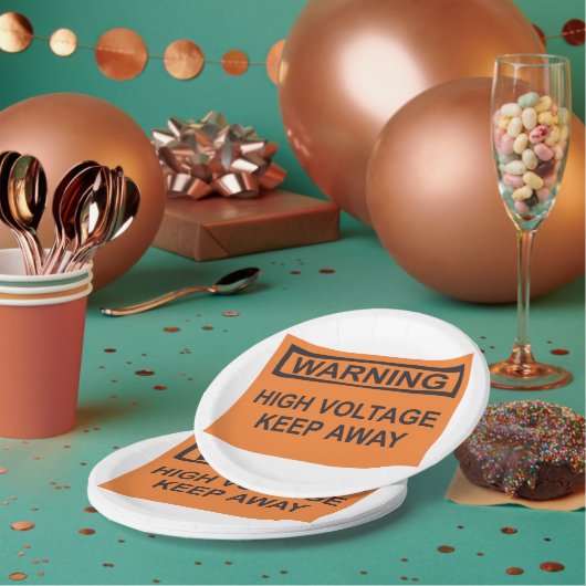 警告の高保電遠くに印 ペーパープレート (複数)