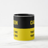 警告カスタマイズ黄色の黒 マグカップ (中央)