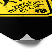 警告標識は猫に気を取られおもしろいやすいL ポスター (角)