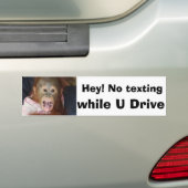 警告標識を運転している間メールや文字を打つ バンパーステッカー (車上)