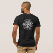 警告-キルトの下の大きい目的 Tシャツ (裏面フル)