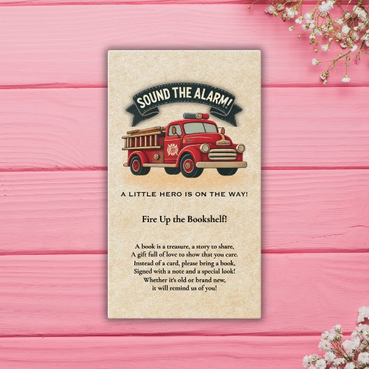 警報を鳴らす!ヴィンテージ消防車の赤ちゃんシャワー エンクロージャーカード
