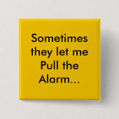 警報 缶バッジ (正面)