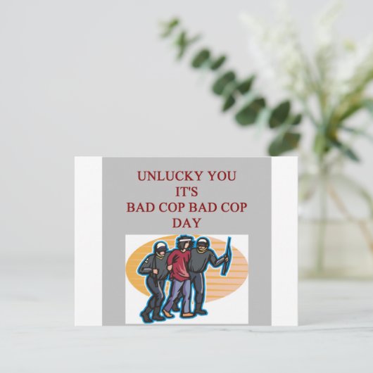 警官の悪玉警官のジョーク ポストカード (スタンド正面)