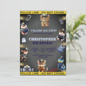 警察の制服の動物の誕生日 招待状 (スタンド正面)