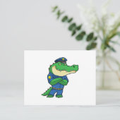 警察の制服を着たワニの警官 ポストカード (スタンド正面)