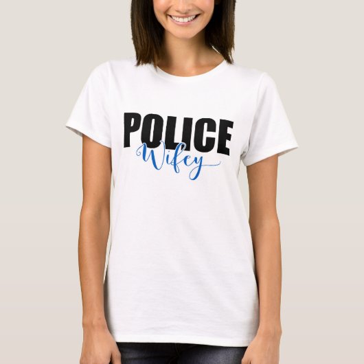 警察の妻 Tシャツ (正面)