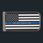 警察の細いブルーラインアメリカ国旗モノグラムの ガンメタルマネークリップ<br><div class="desc">この警察の薄い青いラインのマネークリップは、黒と白の警察の薄い青いラインのアメリカのフラグを特徴サンプル名を自分の役員の名前に置き換えてパーソナライズ。贈り物素晴らしをする。</div>