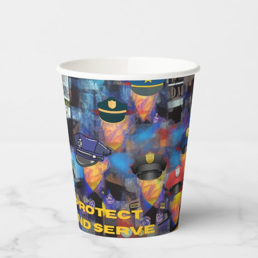 警察の評価 紙コップ (左)