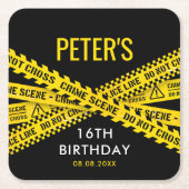 警察の誕生日と黄色の犯罪現場のテープ スクエアペーパーコースター (正面)