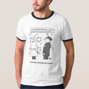 警察はキロポディストでの侵入を調べる Tシャツ
