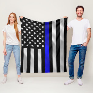 警察は米国の旗を支えます フリースブランケット