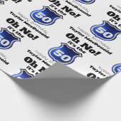 警察官おもしろいバッジ50誕生日 ラッピングペーパー (角)