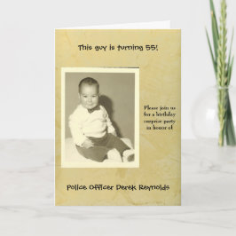 警察官が誕生日パーティーの招待を驚かす 招待状