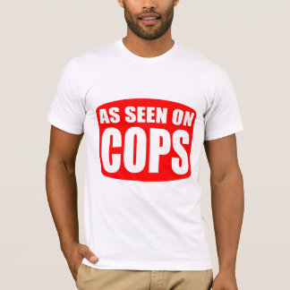 警察官で見られる Tシャツ
