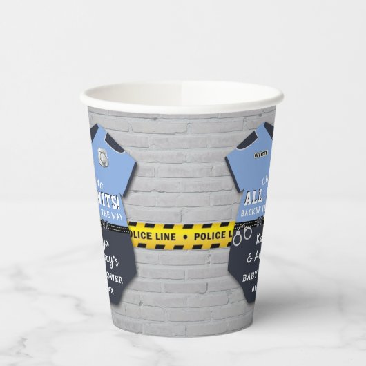 警察官の赤ちゃんシャワー 紙コップ (左)