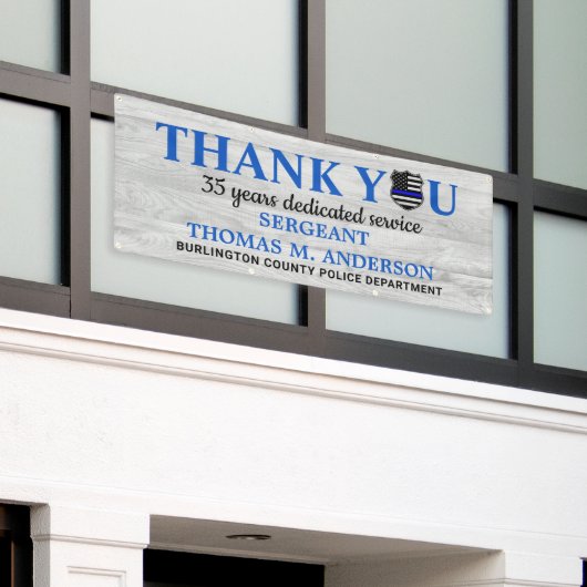 警察官の退職ありがとうバナー 横断幕 (ビルの外側)