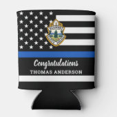 警察官の退職の薄い青い線のロゴ 缶クーラー (裏面)