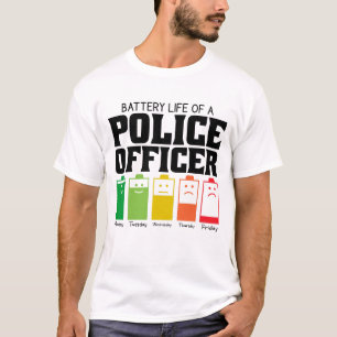 警察官の電池寿命 Tシャツ