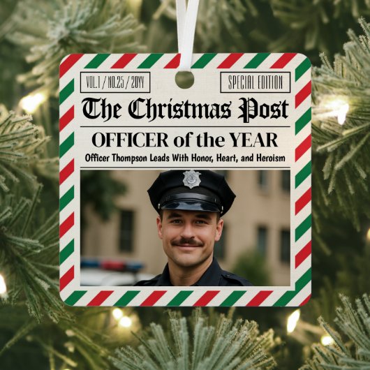 警察官へのカスタムクリスマスギフト新聞 メタルオーナメント (インサイチュ)