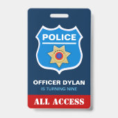 警察官子供の誕生日招待状IDカード バッジ (正面)