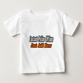 警察官…ビールの追加 ベビーTシャツ