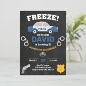 警察少年誕生日パーティーの警官、黒板 招待状 (スタンド正面)