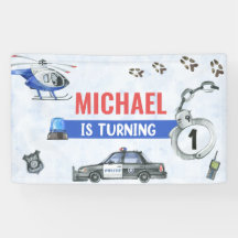 警察少年1歳の誕生日パーティー