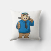 警察帽を被って警察官になる クッション (裏面)