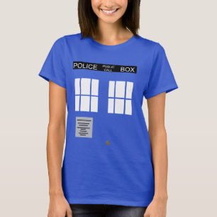 警察箱のティー Tシャツ