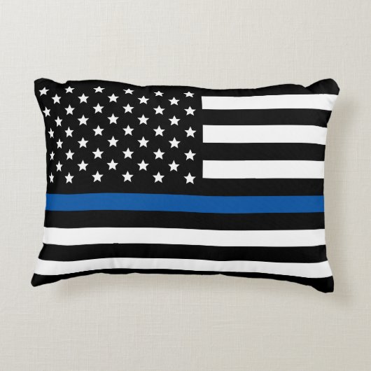 警察薄型ブルーラインアメリカ国旗の名前の追加 アクセントクッション (裏面)