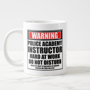警察警告学院インストラクター懸命 ジャンボコーヒーマグカップ