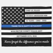 警察退職金パーソナライズされた薄ブルーライン国旗 フリースブランケット (正面(横))