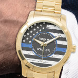 警察退職金パーソナライズされた薄ブルーライン国旗 腕時計<br><div class="desc">と祝、この薄い青い線の警察の引退ウォッチで優秀な警察官に感謝を示す – 警察旗の色のアメリカのフラグデザイン動揺して、デザイン。サービス賞や警察の退職ギフトに最適で、警察からの警察の記念日。警察官名、勤続年数、勤続年数でパーソナライズ。COPYRIGHT © 2020 Judy Burrows,  Black Dog Art - All Rights Reserved.警察退職金パーソナライズされた薄ブルーライン旗時計</div>