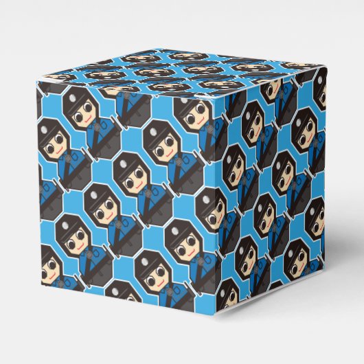 警察 フェイバーボックス (正面サイド)