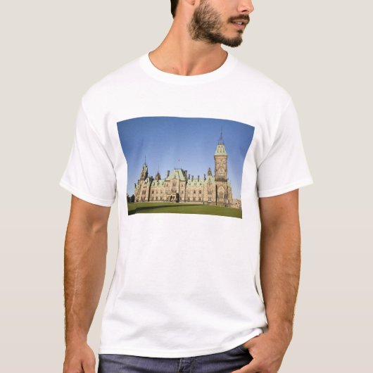 議会建物(カナダ、オンタリオ州オタワ) Tシャツ (正面)