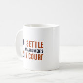 議論は法廷で決める コーヒーマグカップ (正面左)