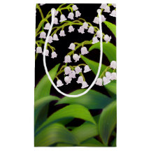 谷の庭のユリによってはギフトバッグが開花します