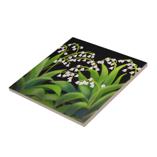 谷の春の庭ユリによってはタイルが開花します タイル (側面)