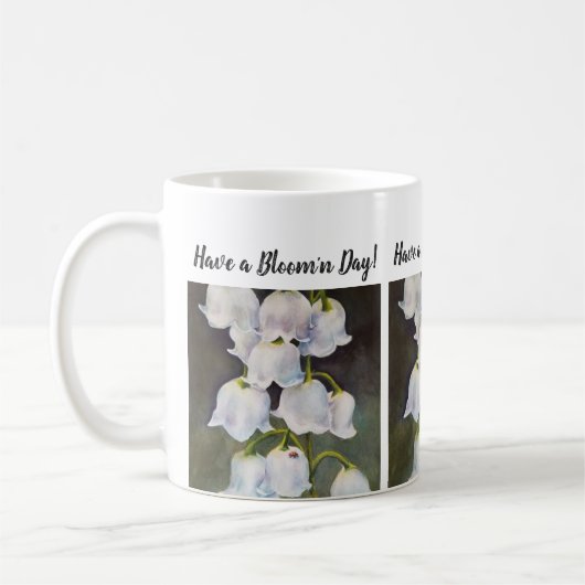 谷の水彩画の花の女性Bugおよびユリ コーヒーマグカップ (左)