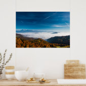 谷の秋の山と霧 ポスター (キッチン)